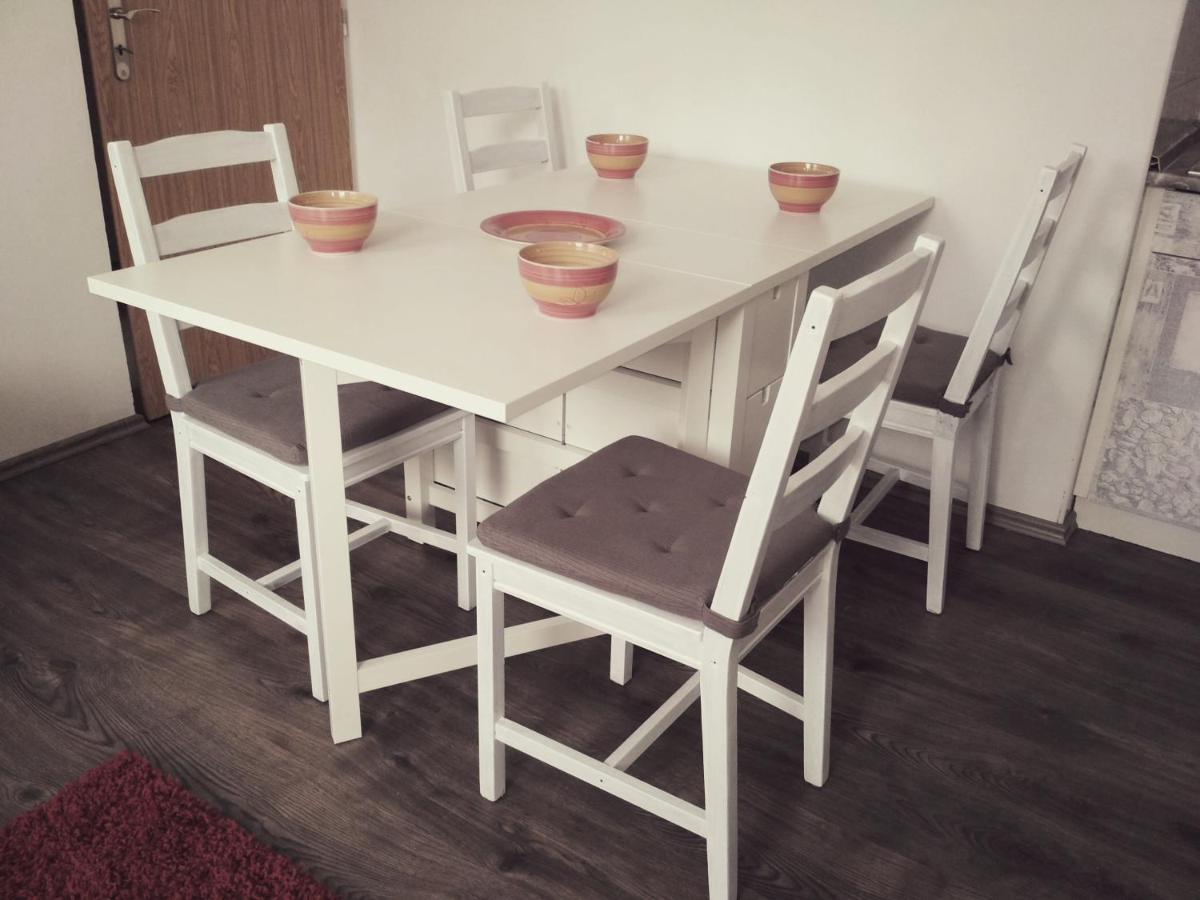 Apartman Pernink - Ubytovani V Srdci Krusnych Hor Bagian luar foto