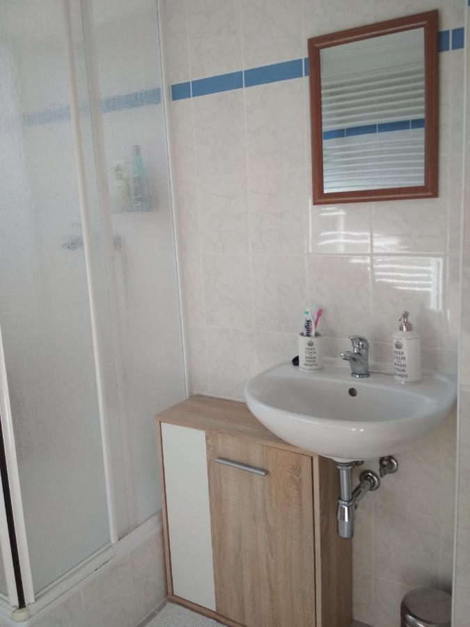 Apartman Pernink - Ubytovani V Srdci Krusnych Hor Bagian luar foto